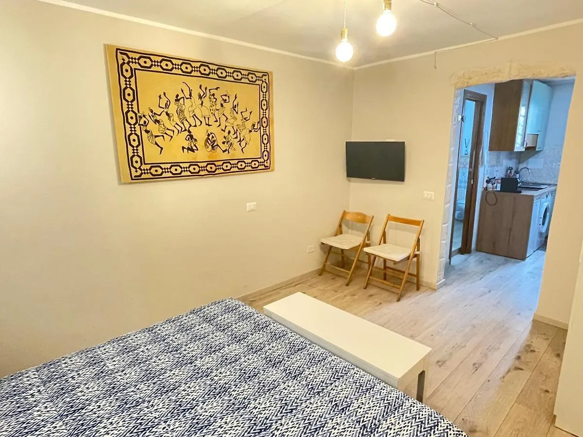 Trevisani Central Station Apartment Bari Włochy