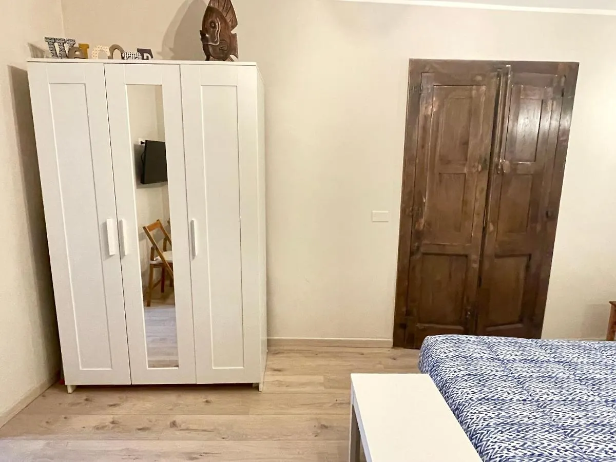 Trevisani Central Station Apartment باري